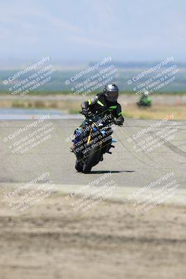 media/May-25-2025-Lets Ride (Sun) [[0ff033e448]]/C Group/1140am (Grapevine)/